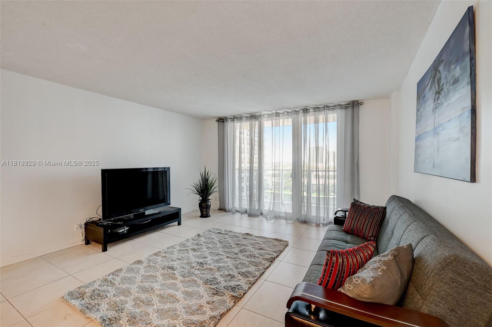 3800 S Ocean Dr 1123, Hollywood, Broward County, Florida - 1 Bedrooms  
2 Bathrooms - 