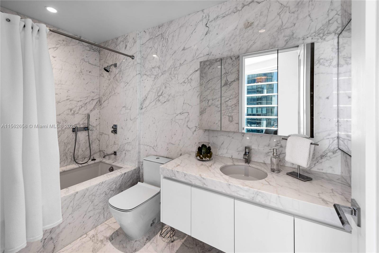Estates at Acqualina - Residential
