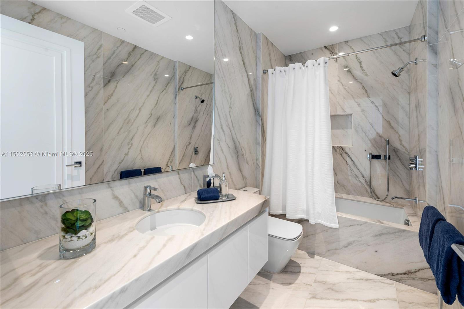 Estates at Acqualina - Residential