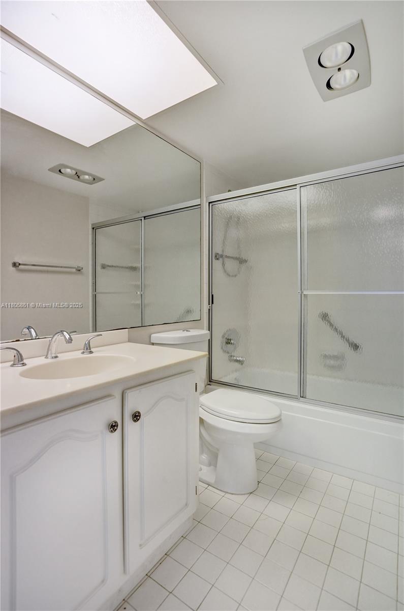 BAHAMA VILLAGE CONDO - Residential