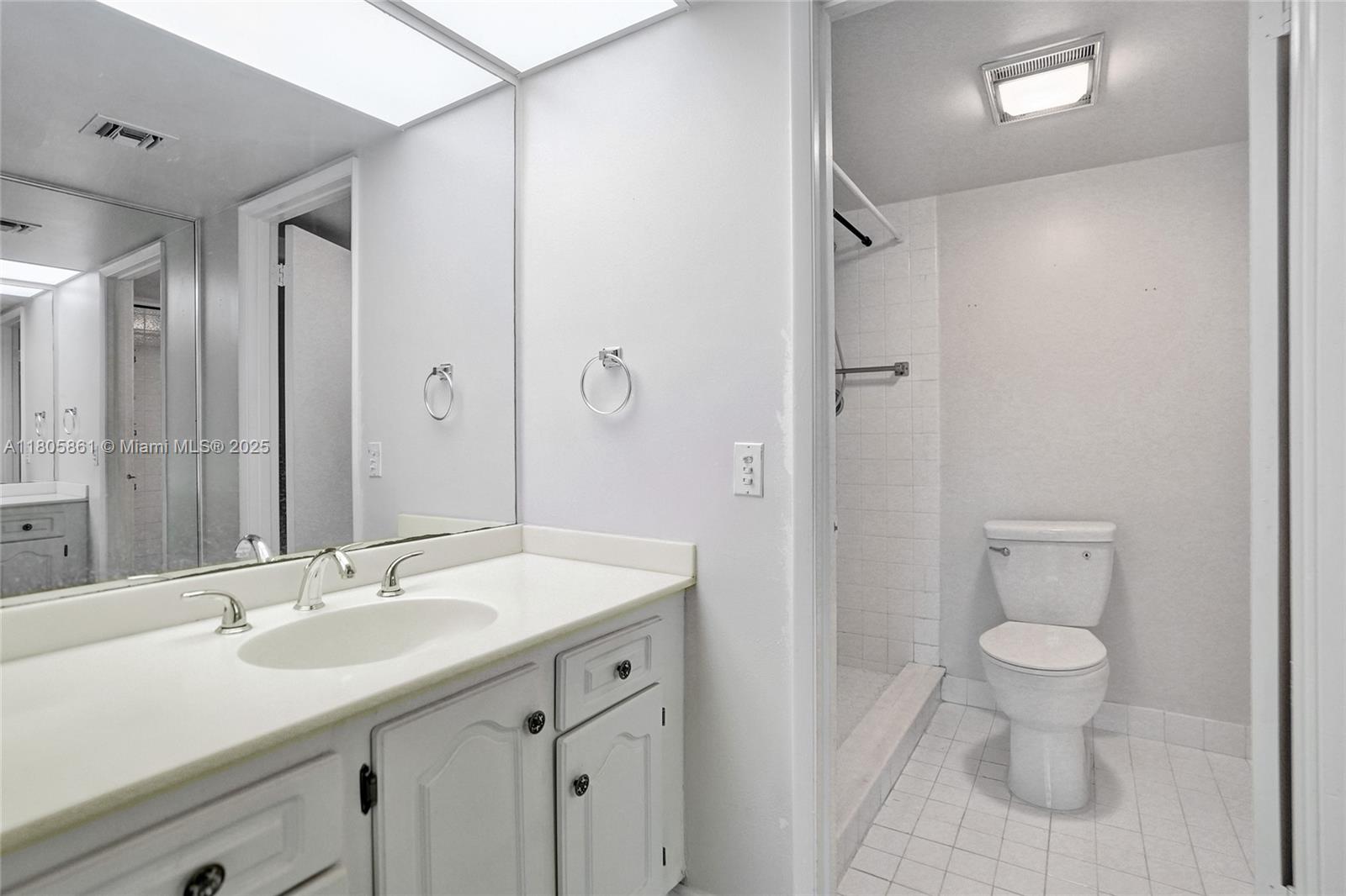 BAHAMA VILLAGE CONDO - Residential