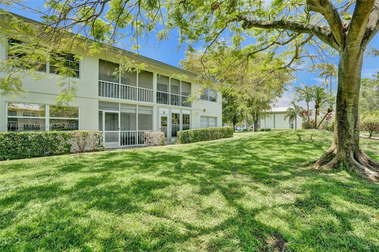 BAHAMA VILLAGE CONDO - Residential