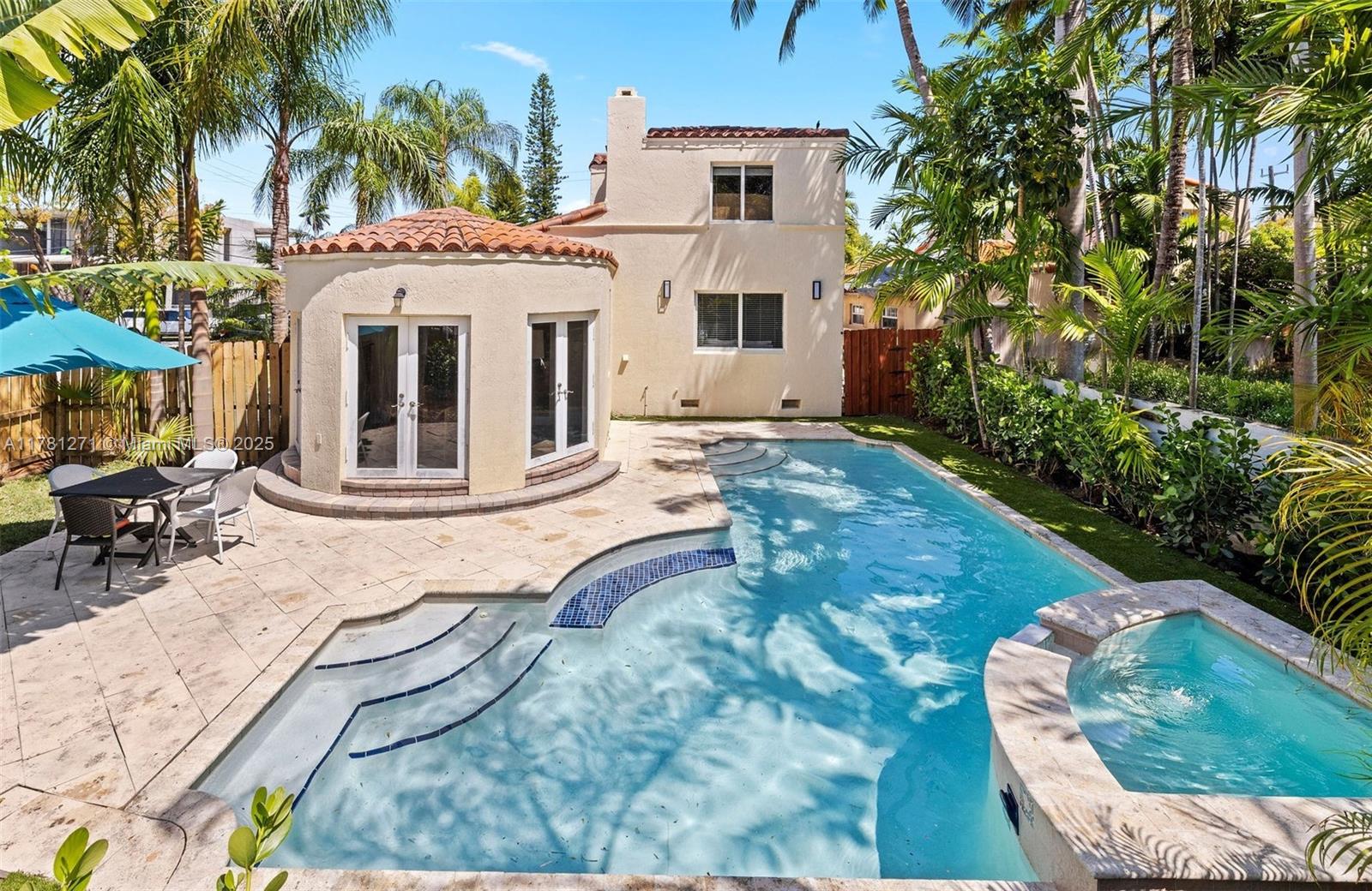 4951 Cherokee Ave, Miami Beach, Miami-Dade County, Florida - 4 Bedrooms  
4 Bathrooms - 