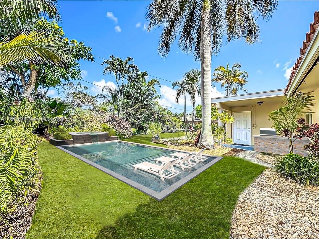 CORAL KEY VILLAS 2ND SEC - Residential