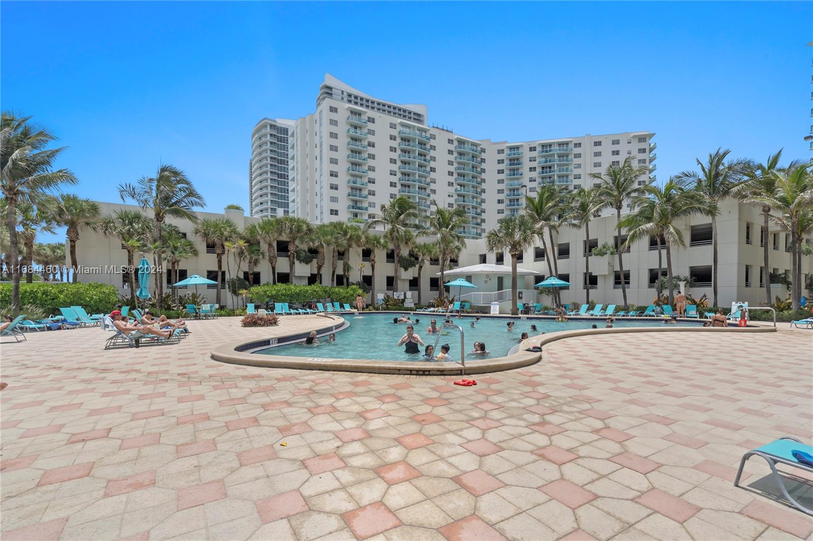 TIDES ON HOLLYWOOD BEACH - Residential