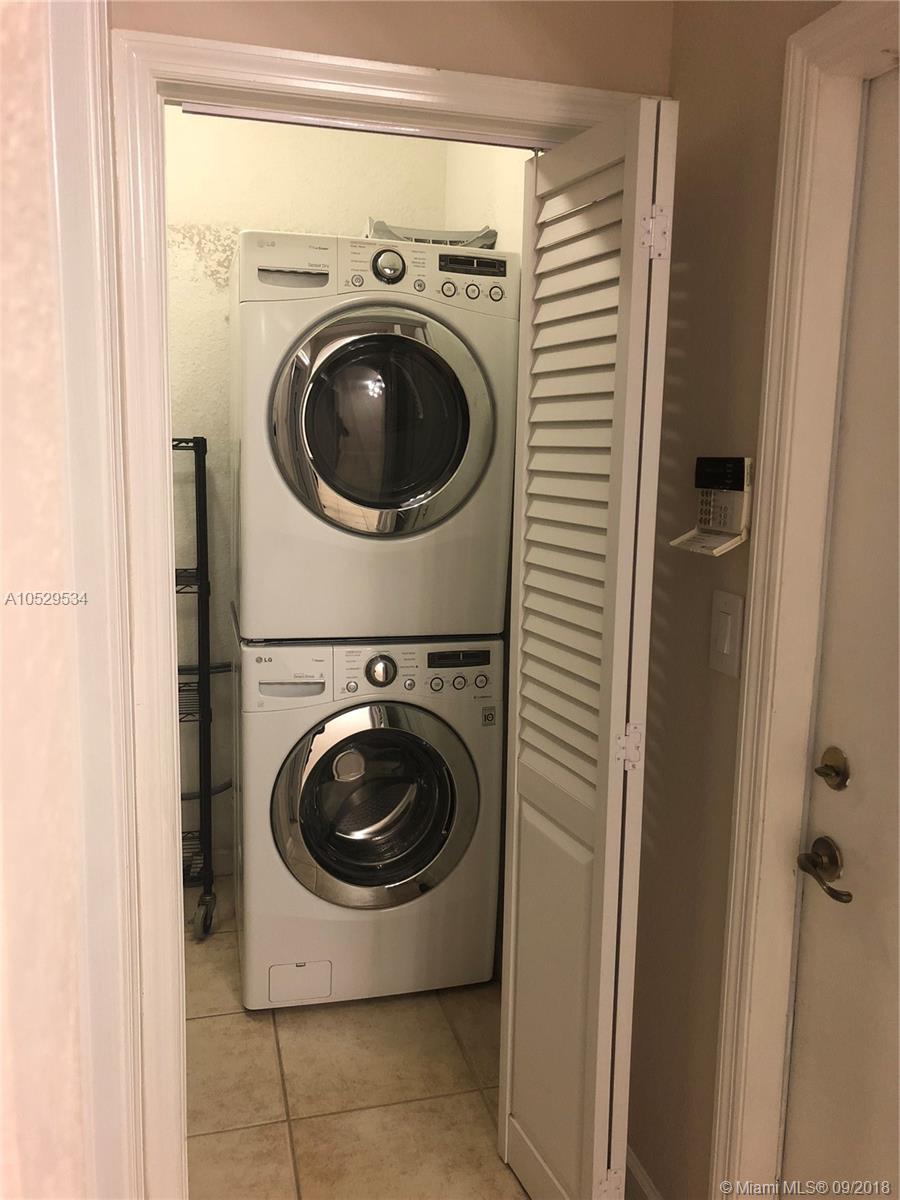 DORAL NORTHEAST TOWNHOMES - Residential Lease