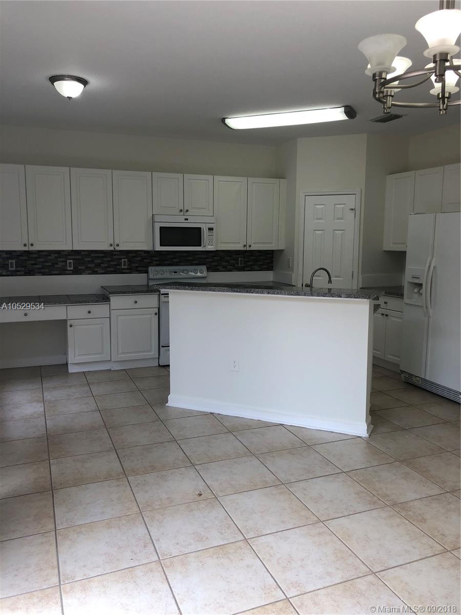 DORAL NORTHEAST TOWNHOMES - Residential Lease