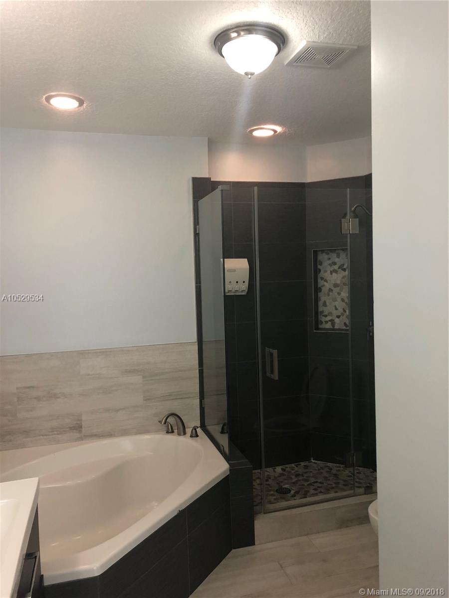 DORAL NORTHEAST TOWNHOMES - Residential Lease