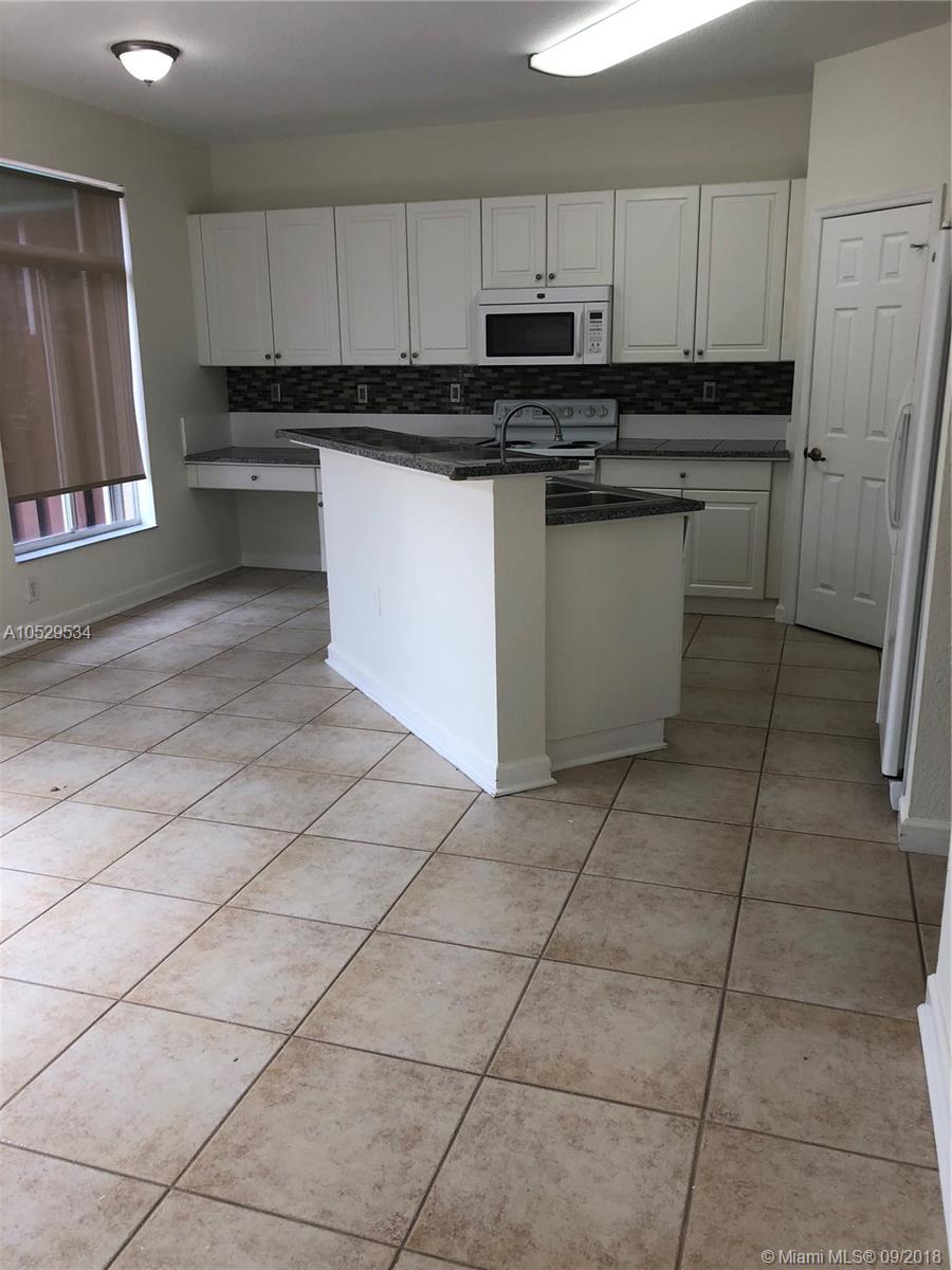 DORAL NORTHEAST TOWNHOMES - Residential Lease