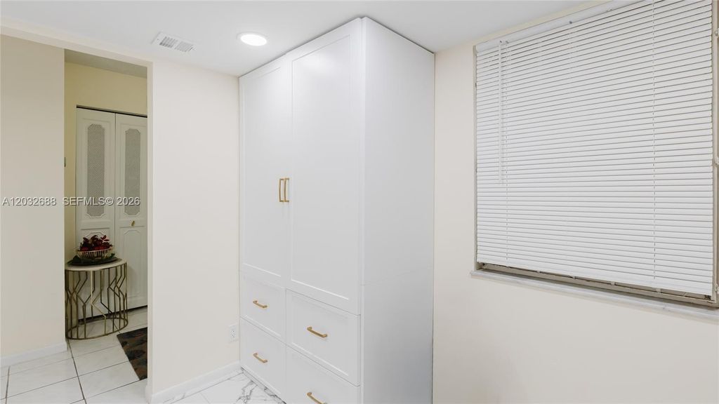 Photo of 424 SE 10th St #204, Dania Beach, FL 33004 (MLS # A12032688)