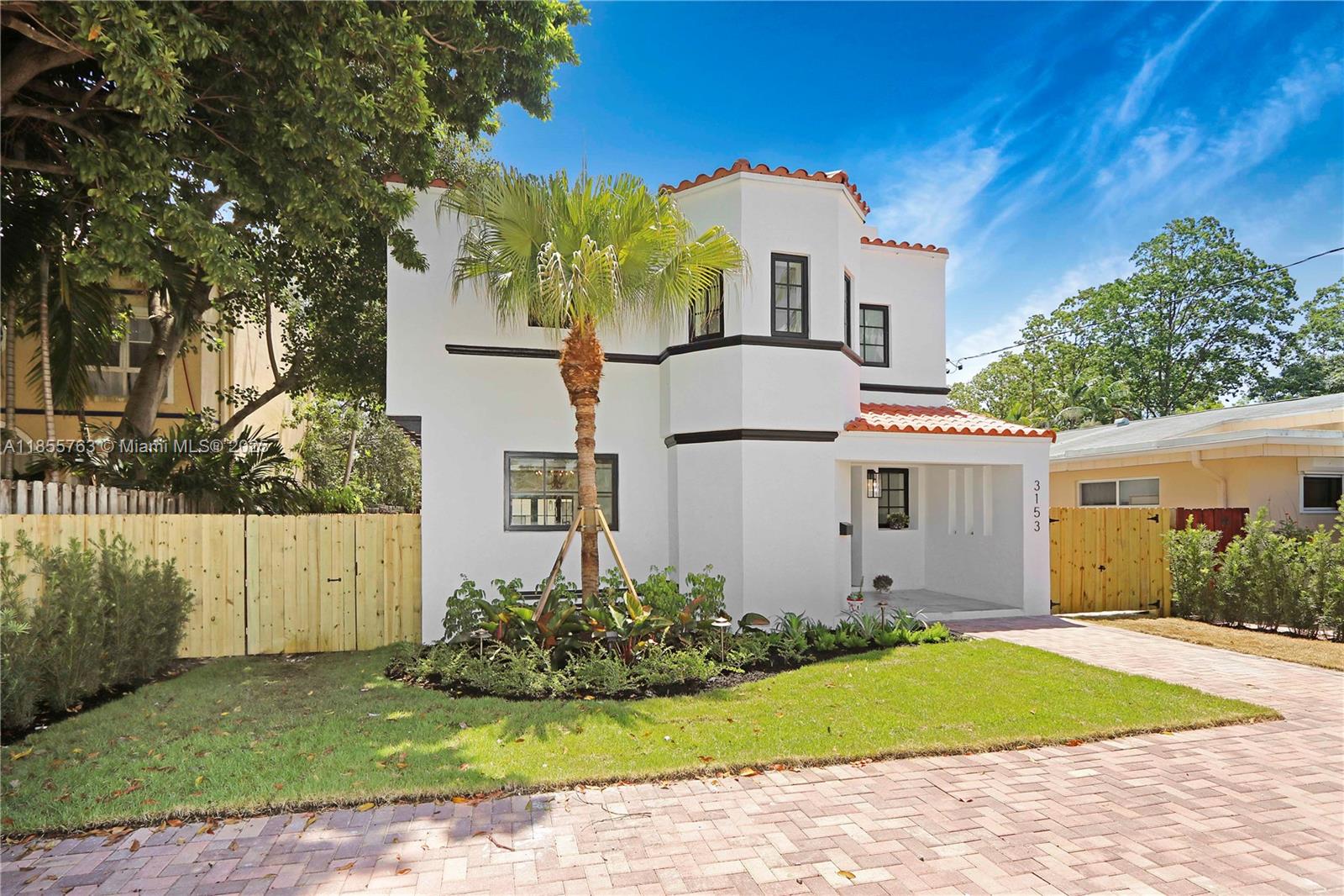 3153 Royal Palm Ave