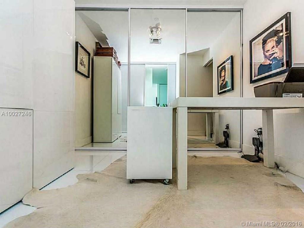 900 Biscayne Bay - Residential Lease