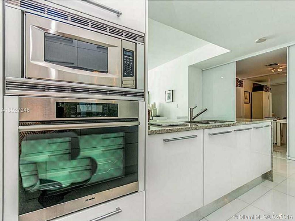 900 Biscayne Bay - Residential Lease