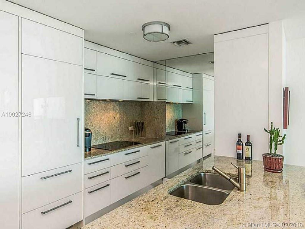 900 Biscayne Bay - Residential Lease