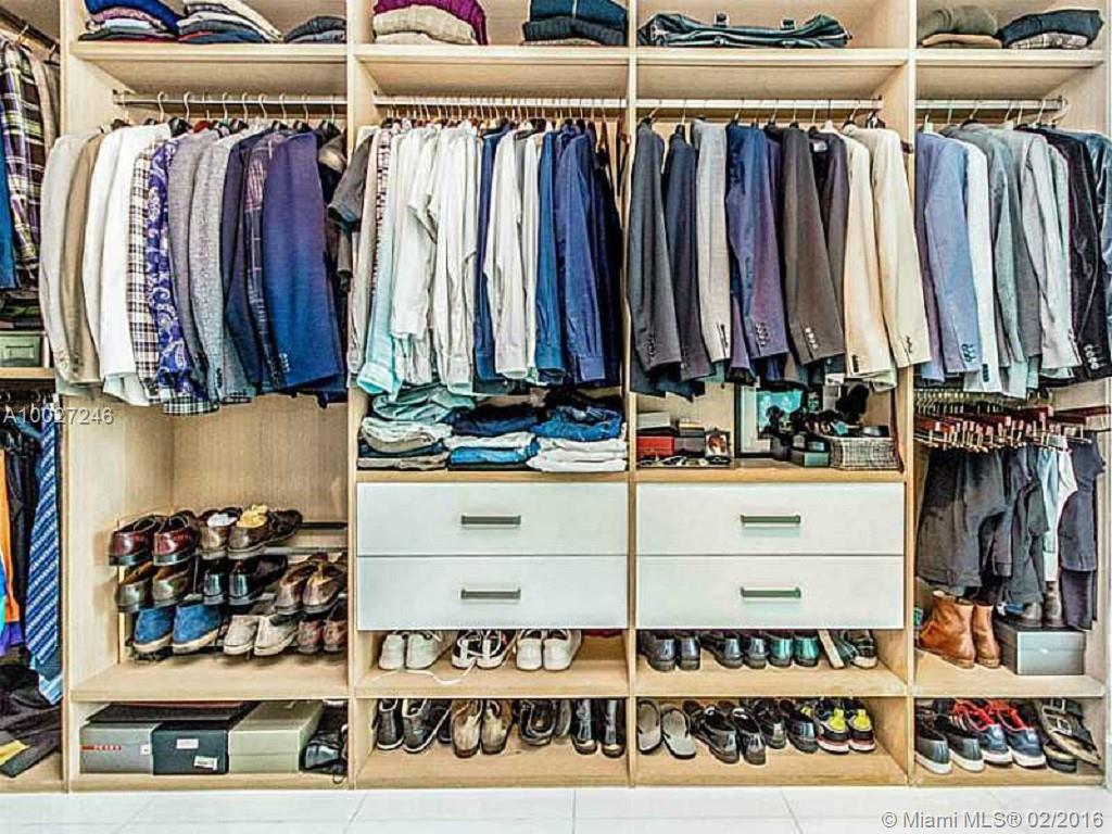 900 Biscayne Bay - Residential Lease