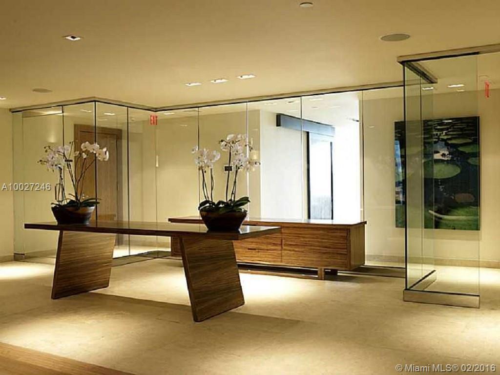 900 Biscayne Bay - Residential Lease