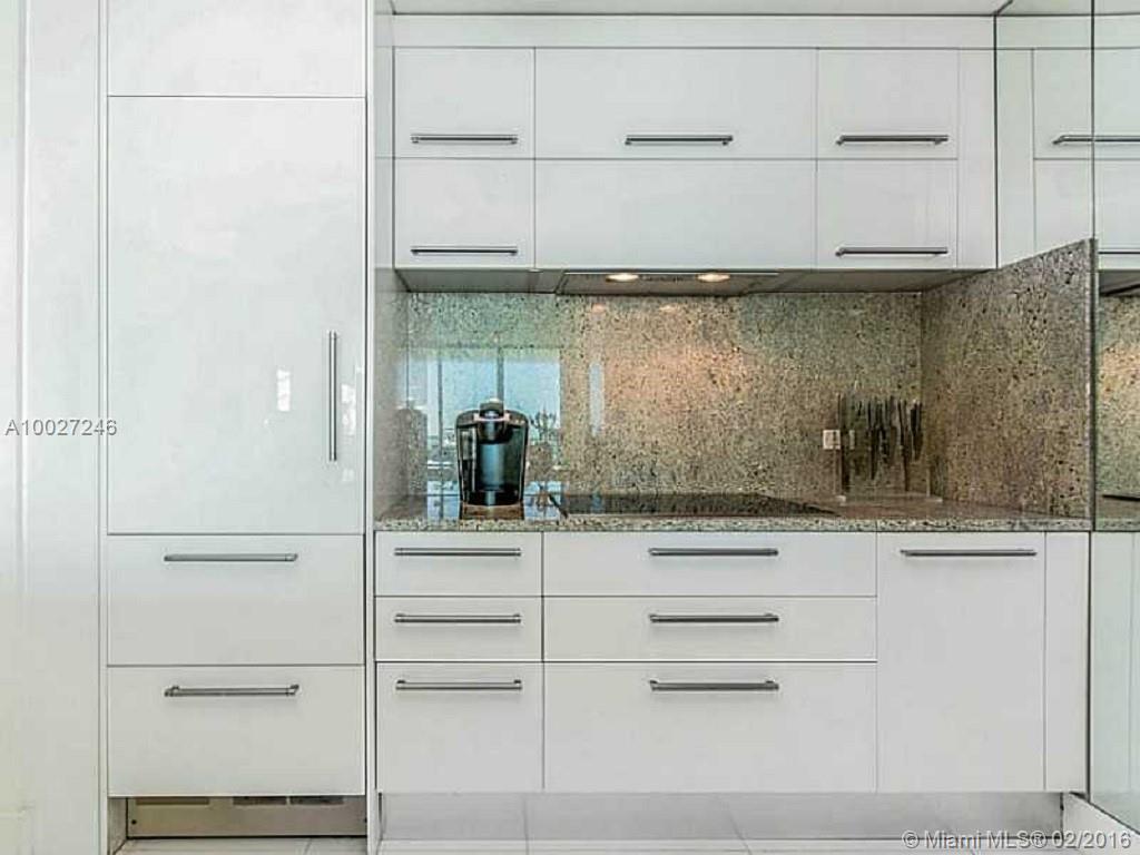 900 Biscayne Bay - Residential Lease