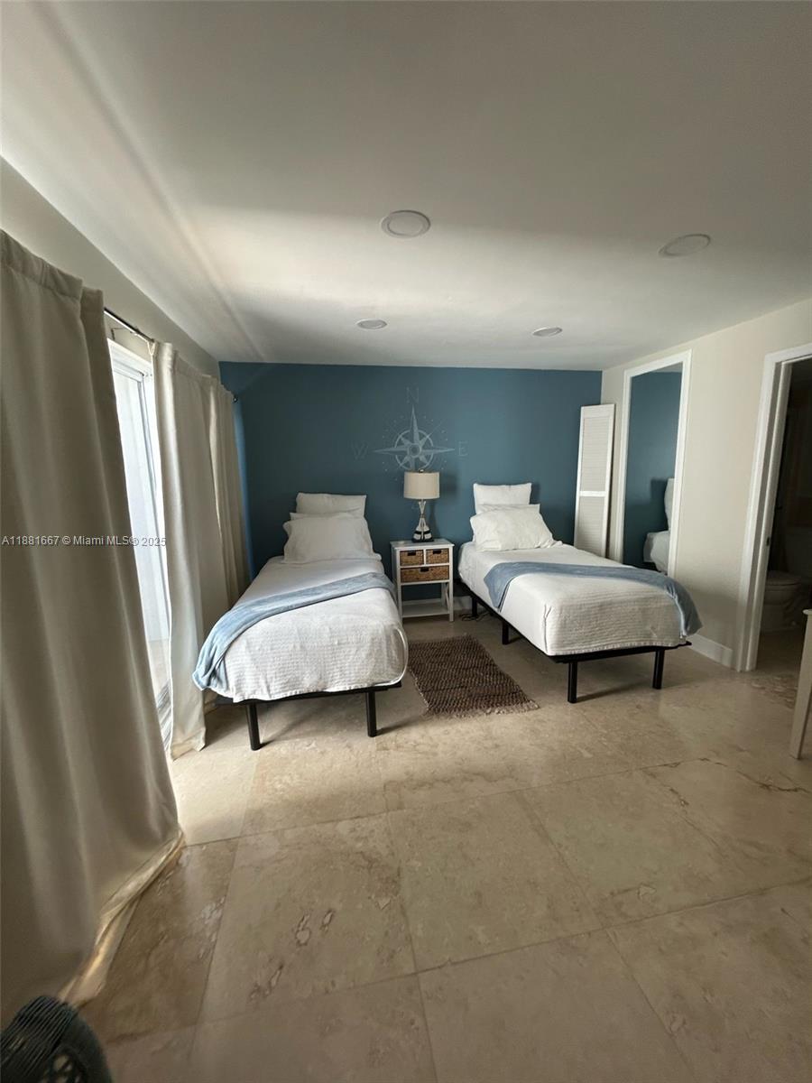 PELICAN LANDING CONDO - Residential Lease