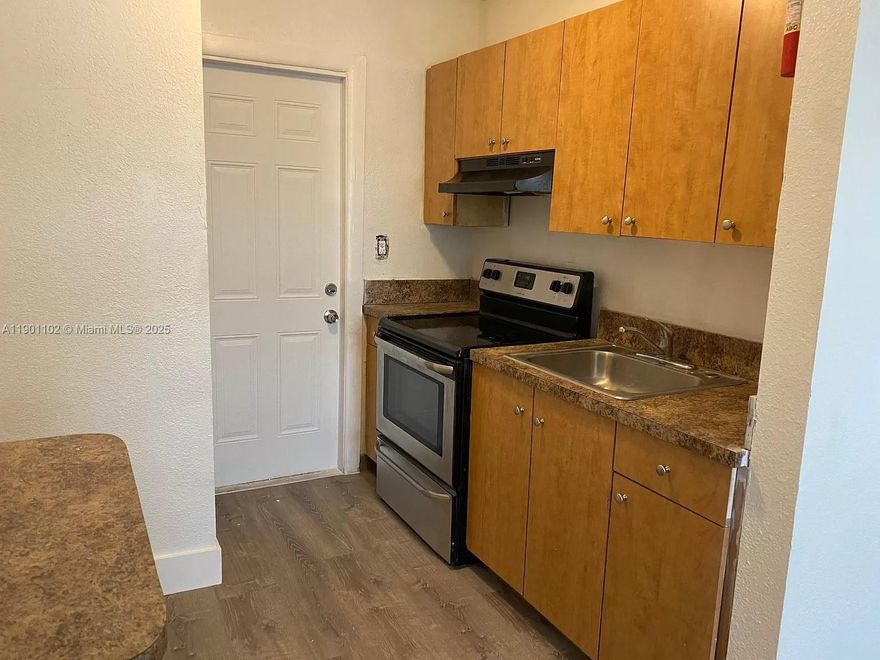 This beautifully renovated 2-bedroom, 1-bathroom apartment has been freshly painted and features central A/C for your comfort. The unit offers a spacious and modern living space, perfect for relaxation and entertaining. Located close to shops and the major I-95 highway, you'll enjoy easy access to everything you need. There’s no association approval needed, and you can get approved in just a few hours! Please note that smoking is not allowed in the unit. Don't miss out on this fantastic opportunity – schedule a tour today!