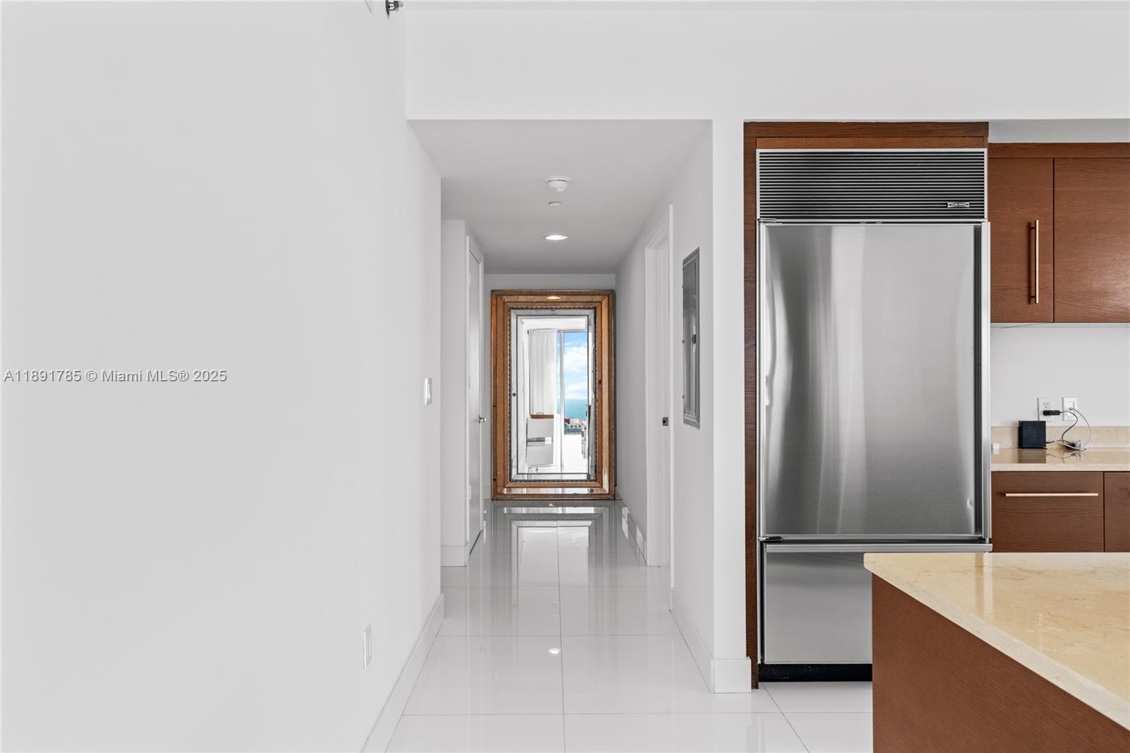 ICON BRICKELL CONDO NO 3 - Residential