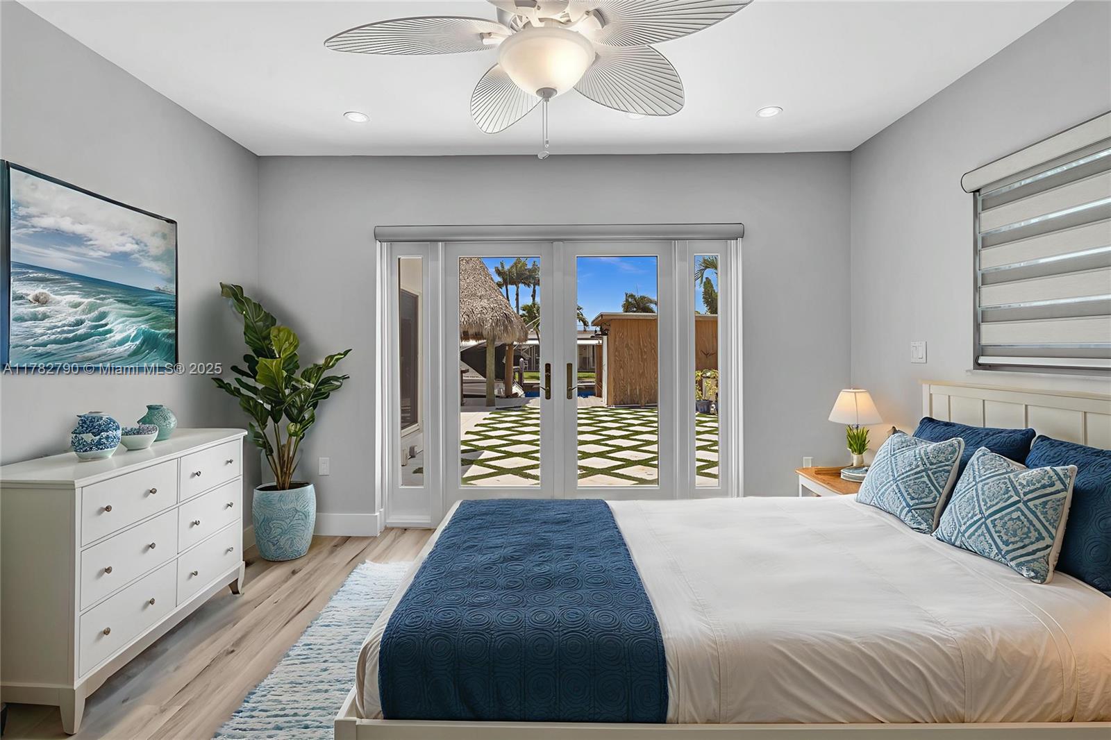 SHELTER ISLANDS - Residential