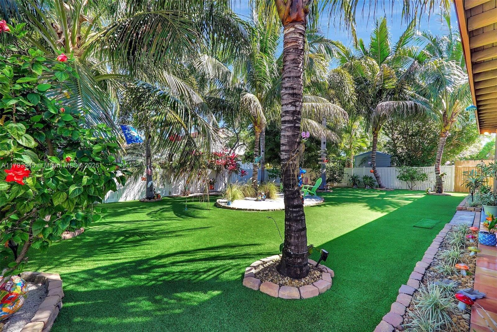 HOLLYWOOD BEACH PARK - Residential