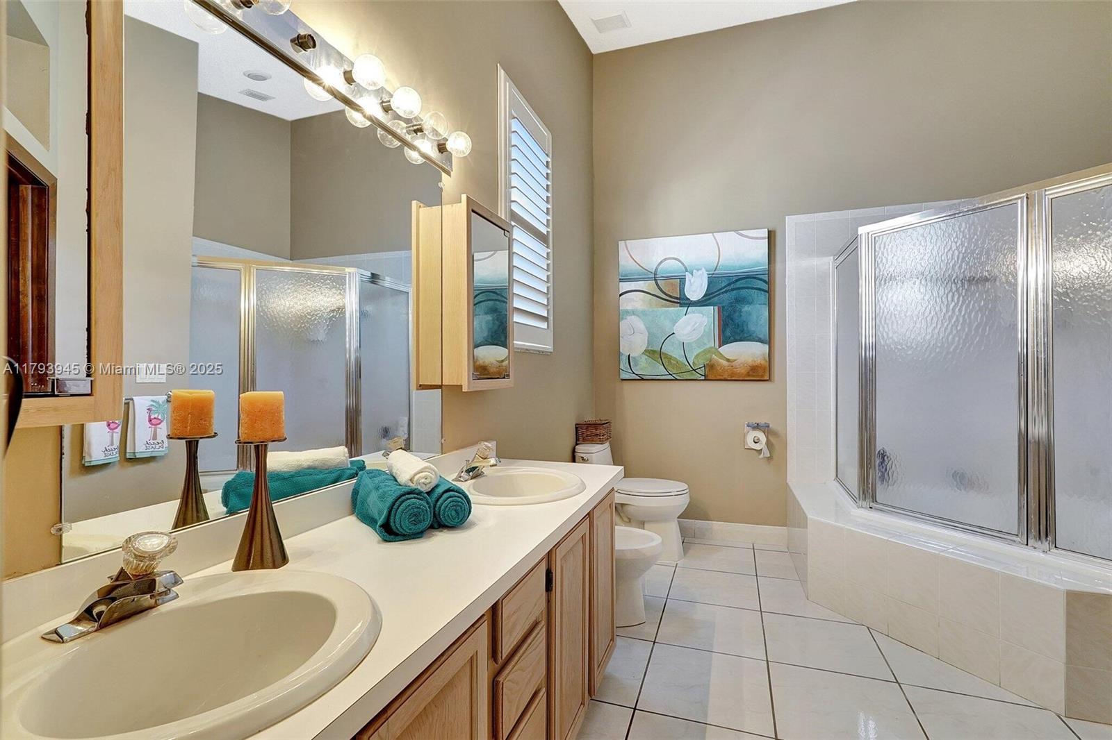 HOLLYWOOD BEACH PARK - Residential