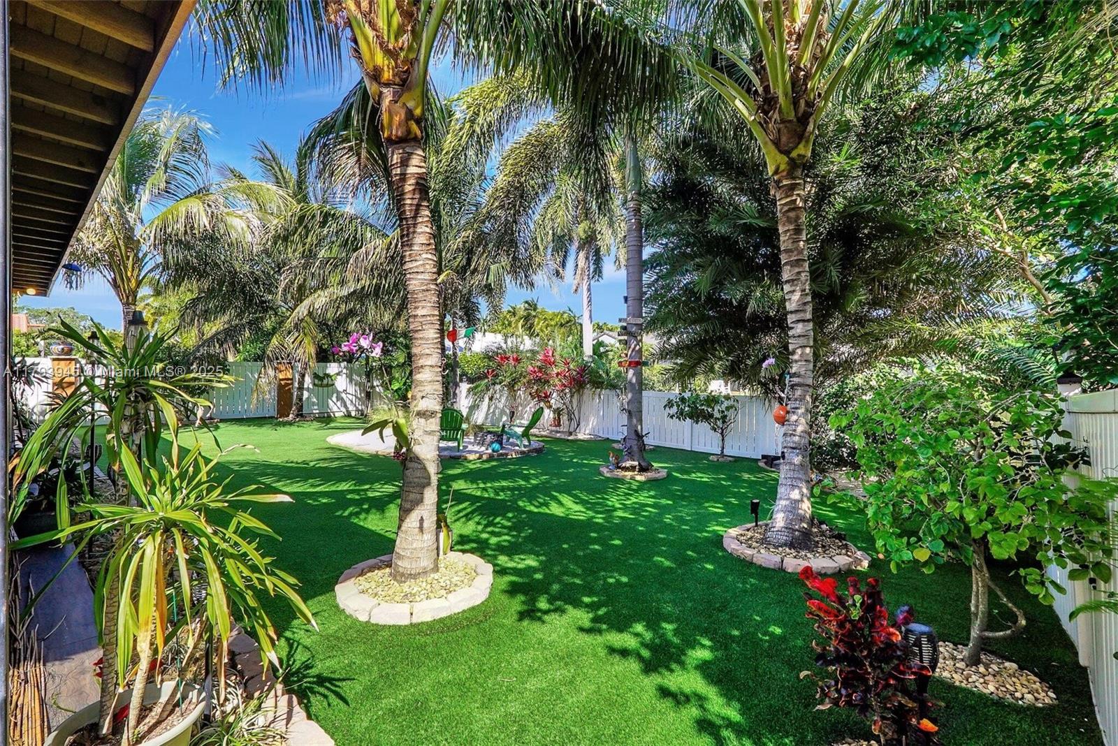 HOLLYWOOD BEACH PARK - Residential