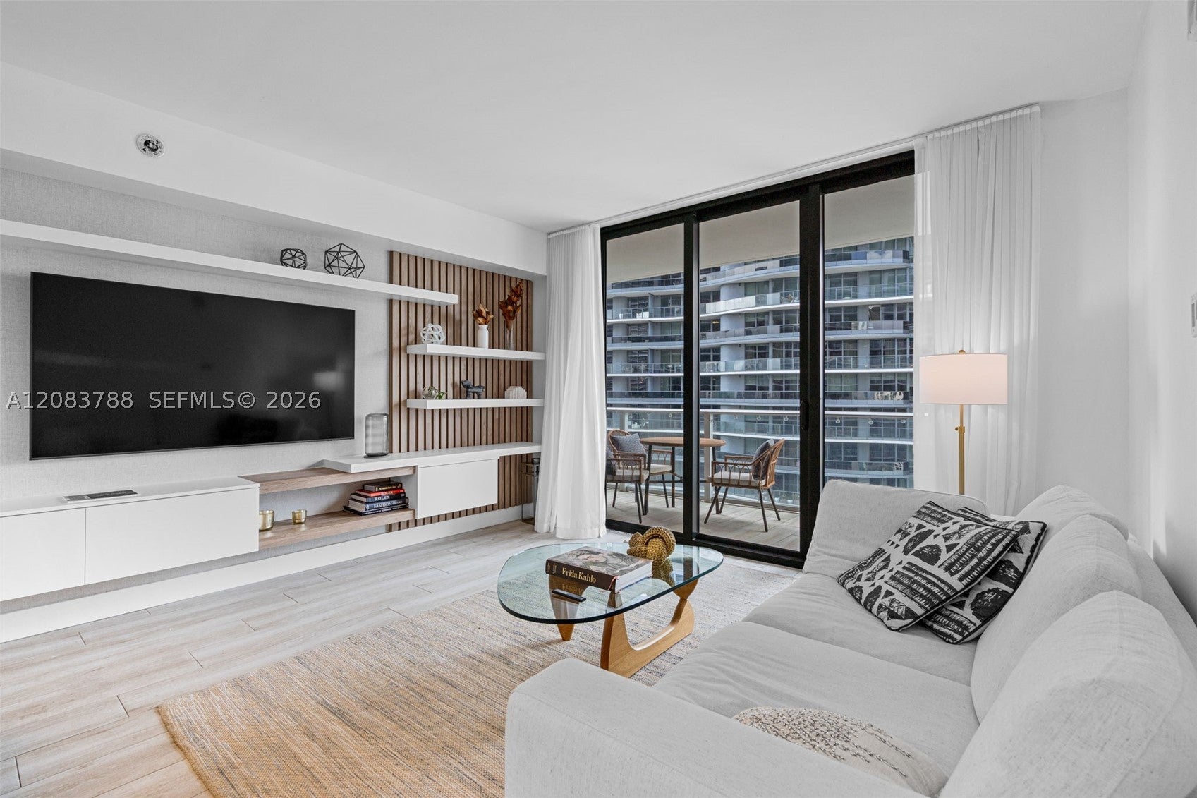 1010 Brickell Ave 4009