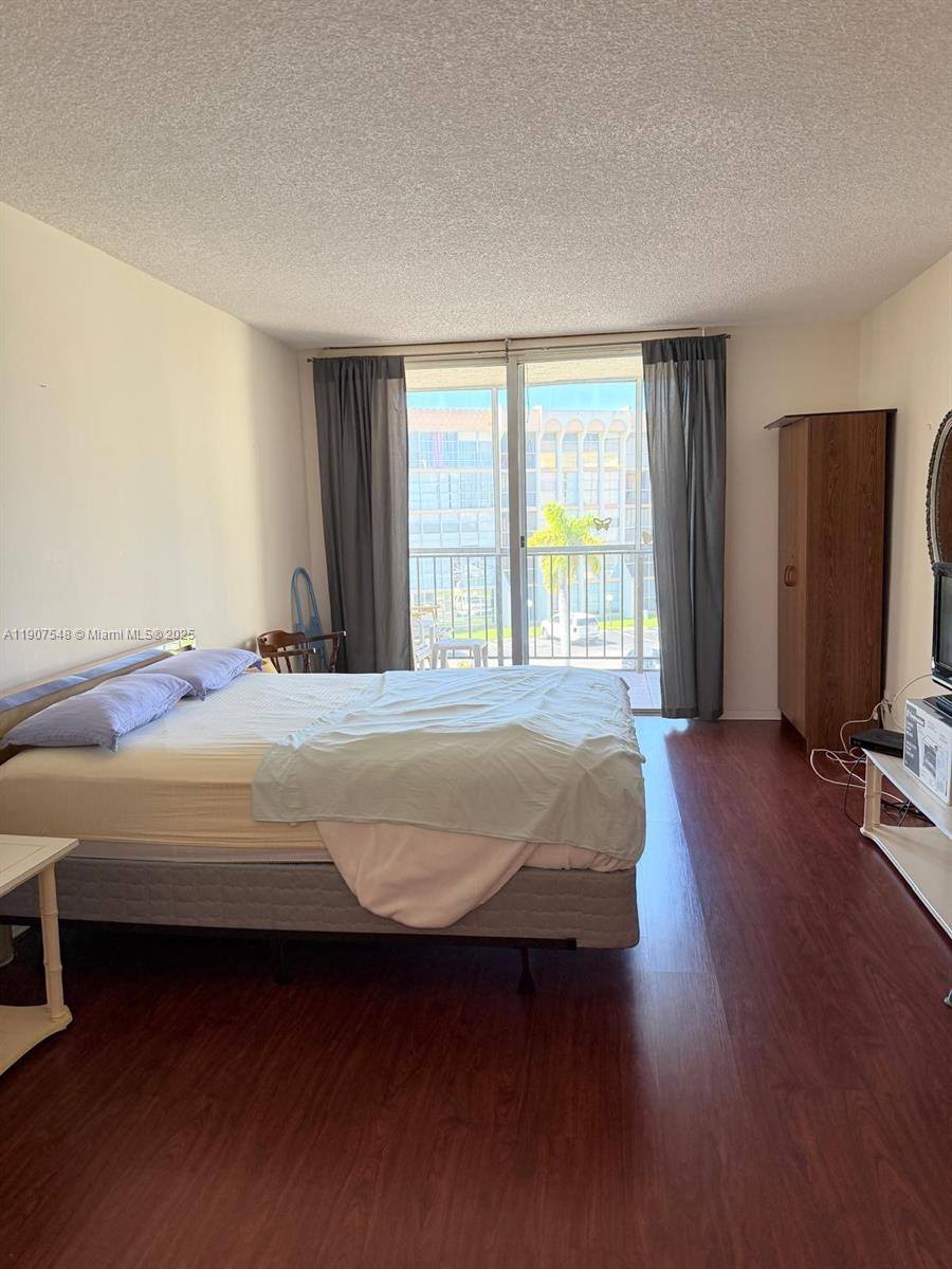 DESOTO PARK CONDO - Residential