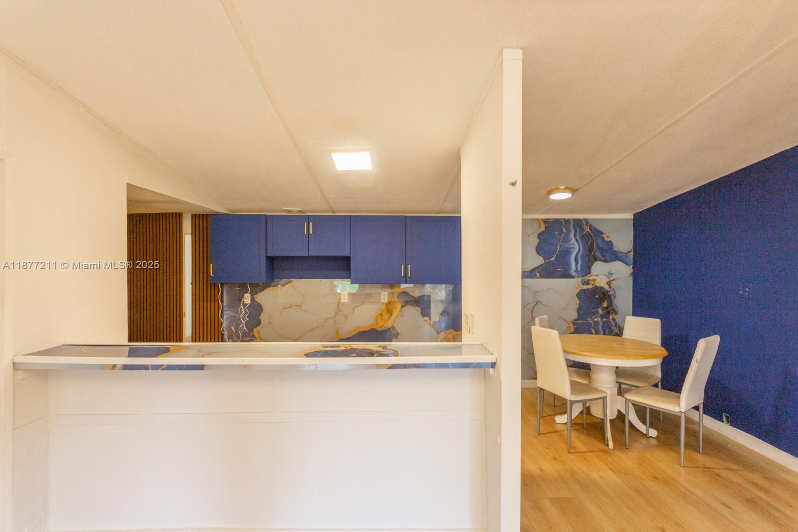 LAKE COMO HIGHLANDS - Residential