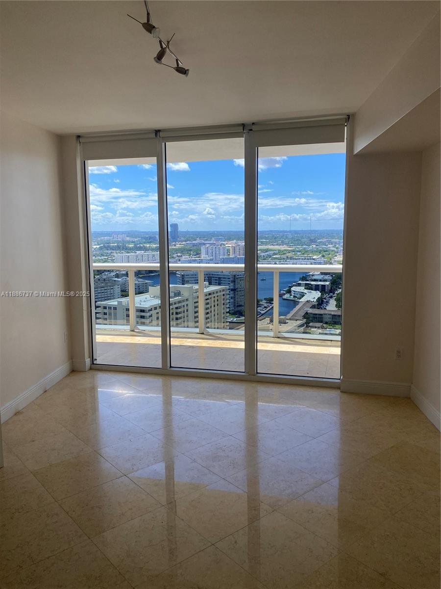 BEACH CLUB THREE CONDO - Residential