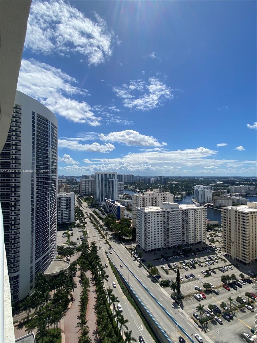BEACH CLUB THREE CONDO - Residential