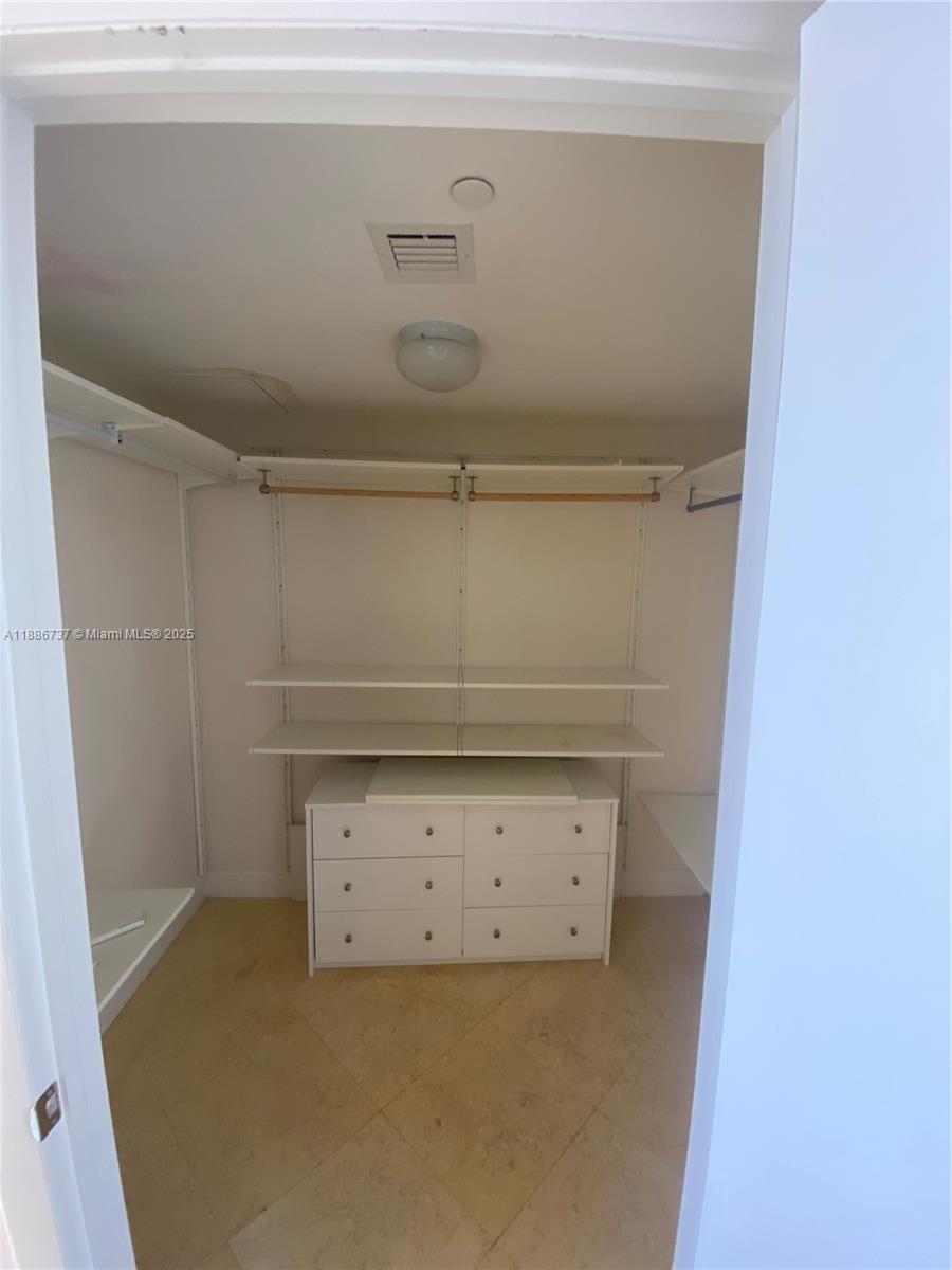 BEACH CLUB THREE CONDO - Residential
