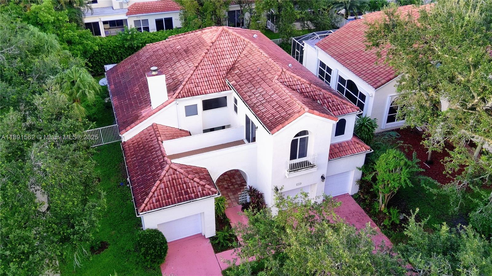 EMBASSY LAKES PHASE II - Residential Lease