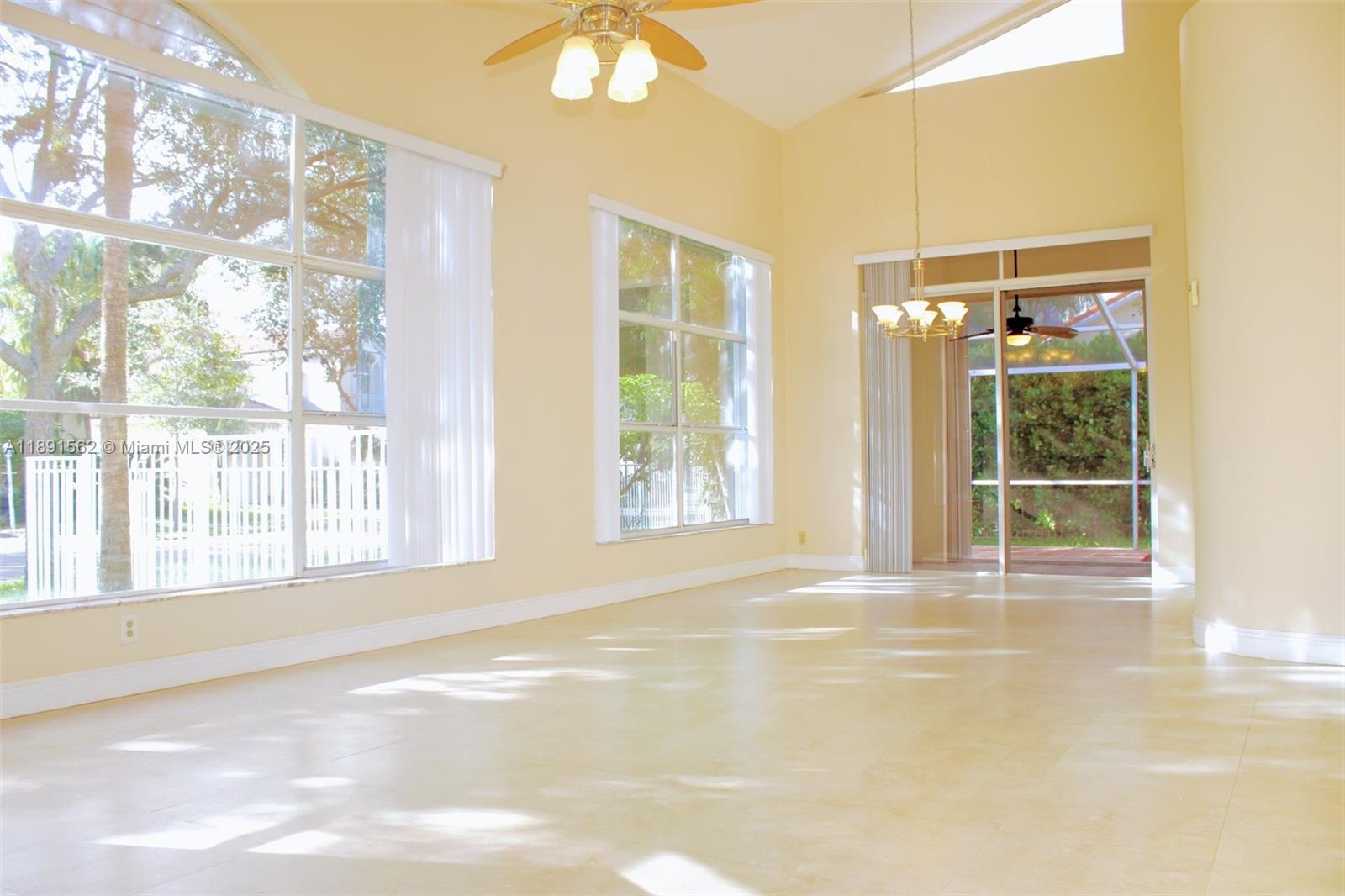 EMBASSY LAKES PHASE II - Residential Lease