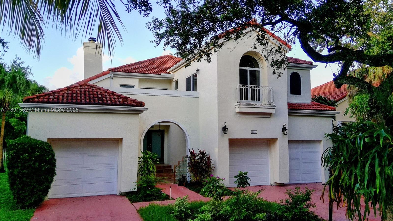 EMBASSY LAKES PHASE II - Residential Lease