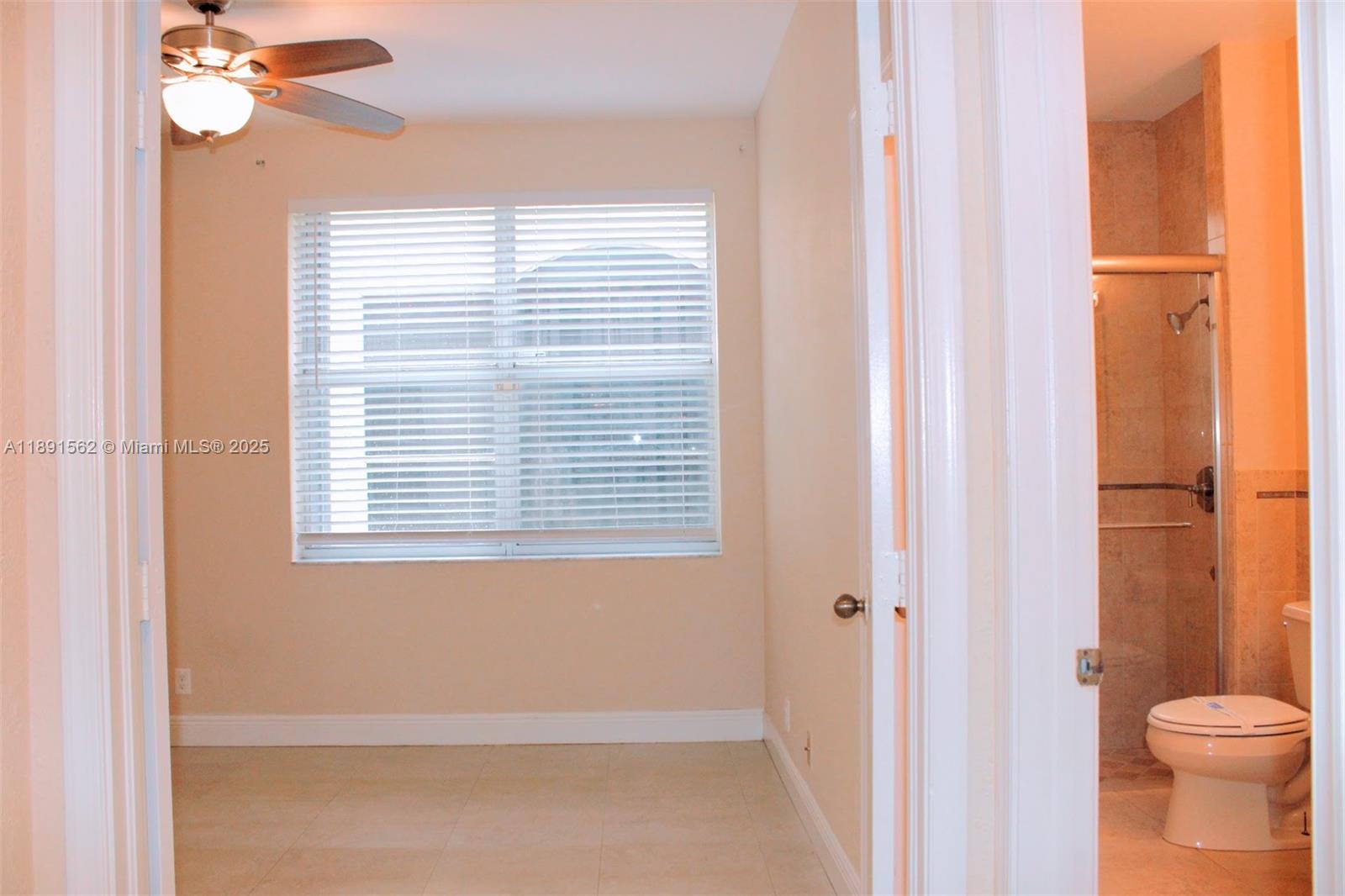 EMBASSY LAKES PHASE II - Residential Lease