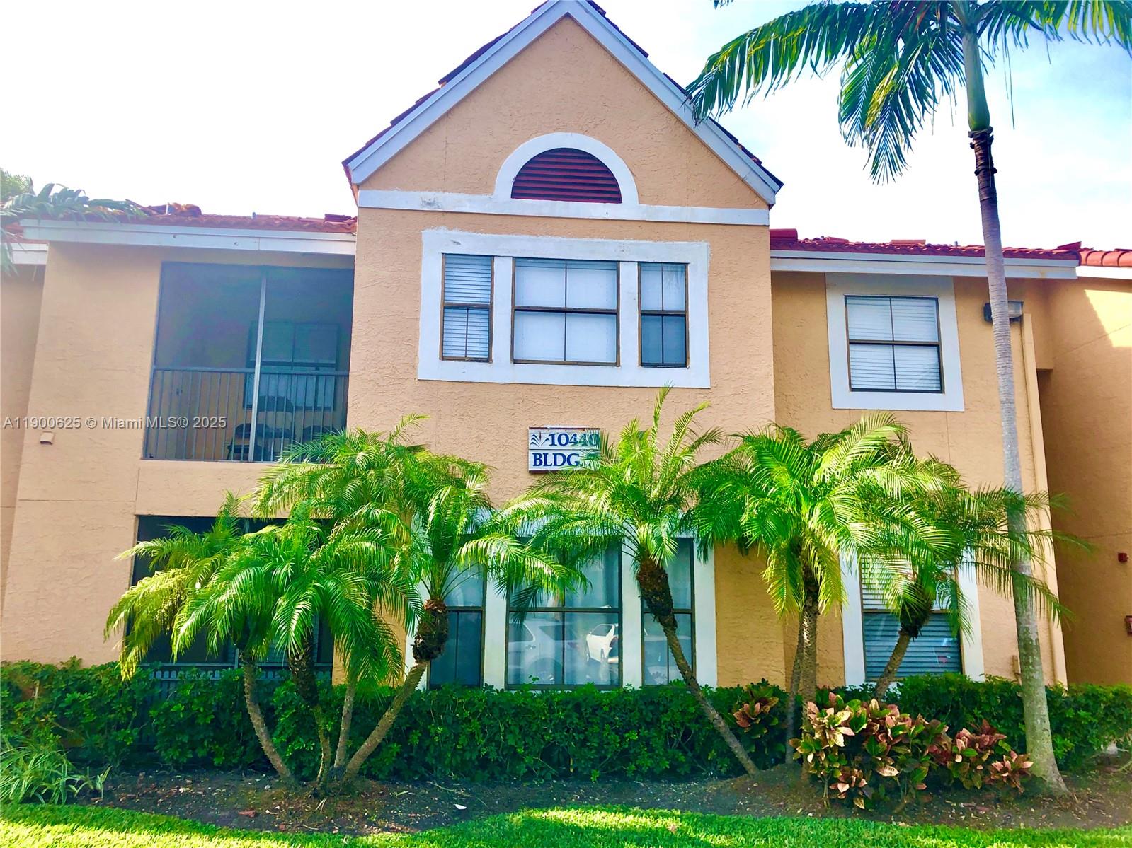 BISCAYNE BEACH CLUB CONDO - Residential Lease