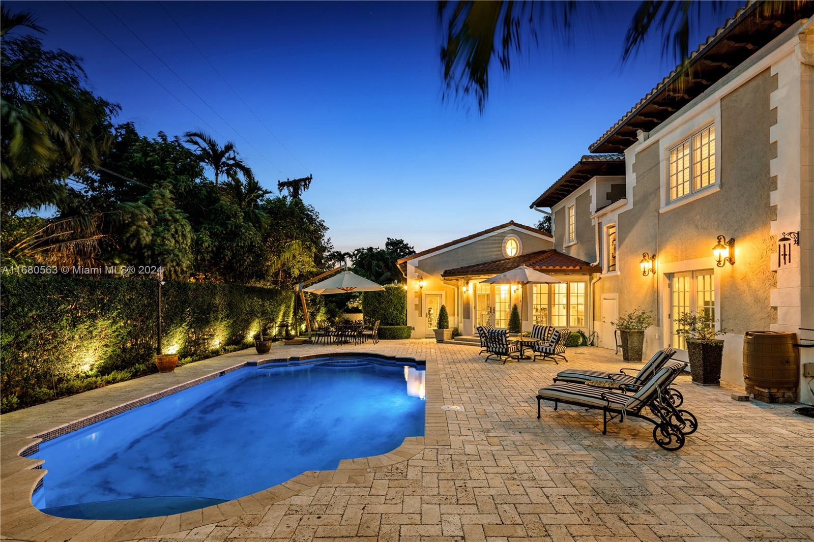 CORAL GABLES SEC E - Residential