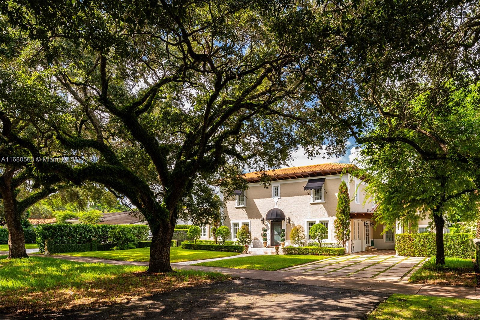 CORAL GABLES SEC E - Residential