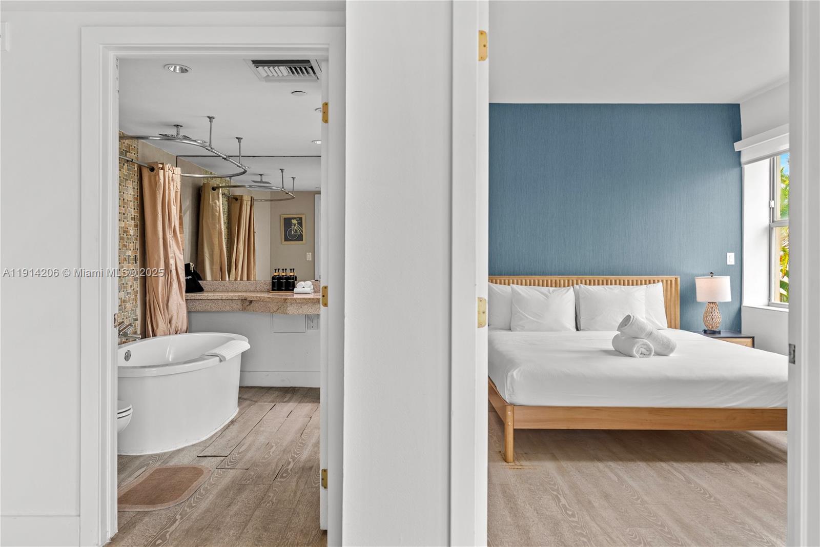 THE STRAND ON OCEAN DRIVE - Residential