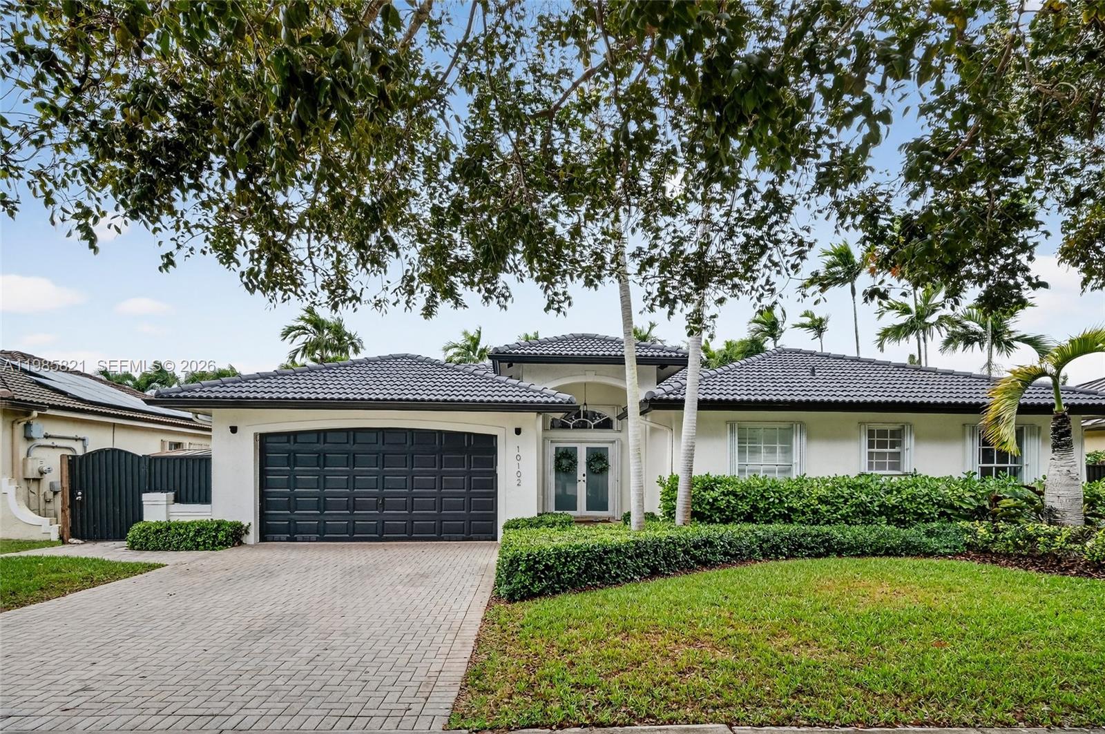 GARDEN HILLS SUB - Residential