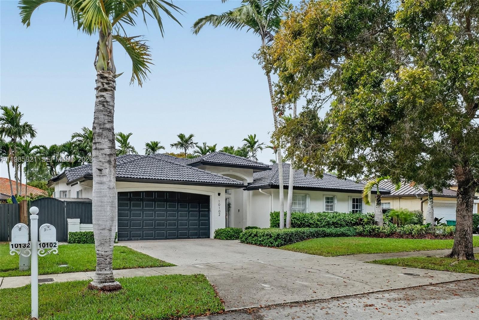 GARDEN HILLS SUB - Residential