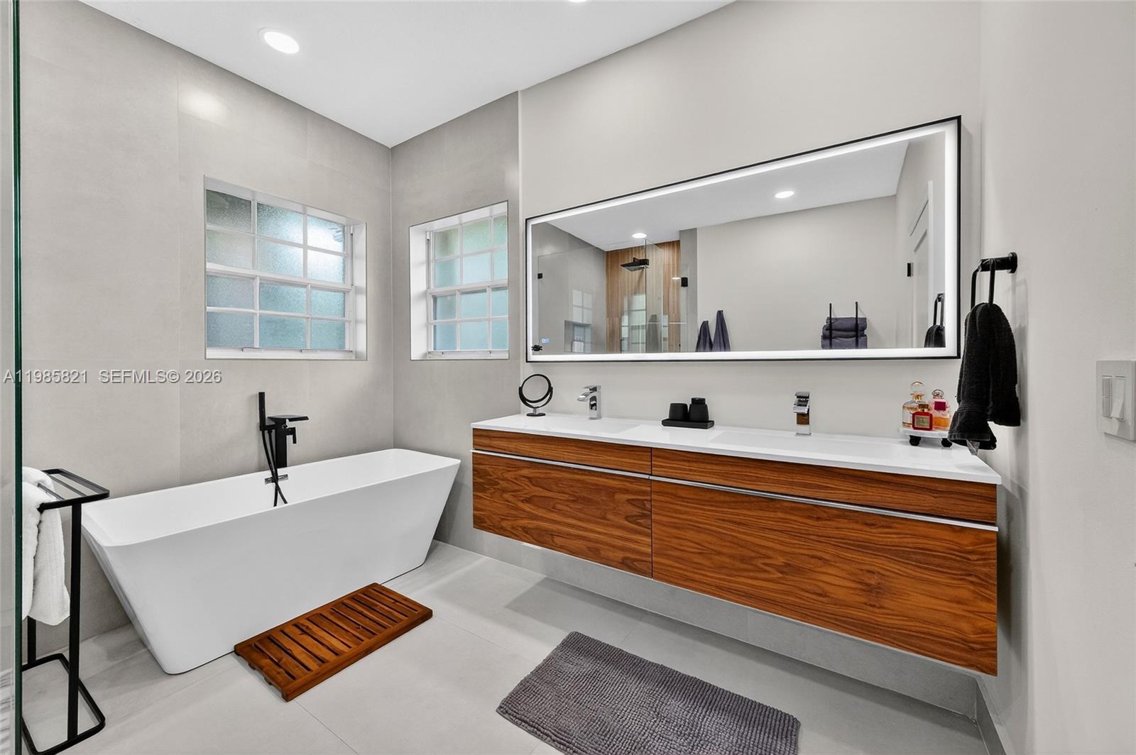 GARDEN HILLS SUB - Residential