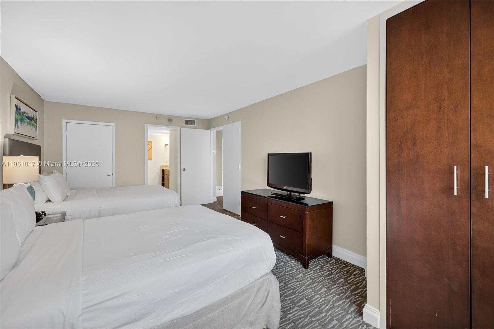 GALLERY ONE CONDO - Residential