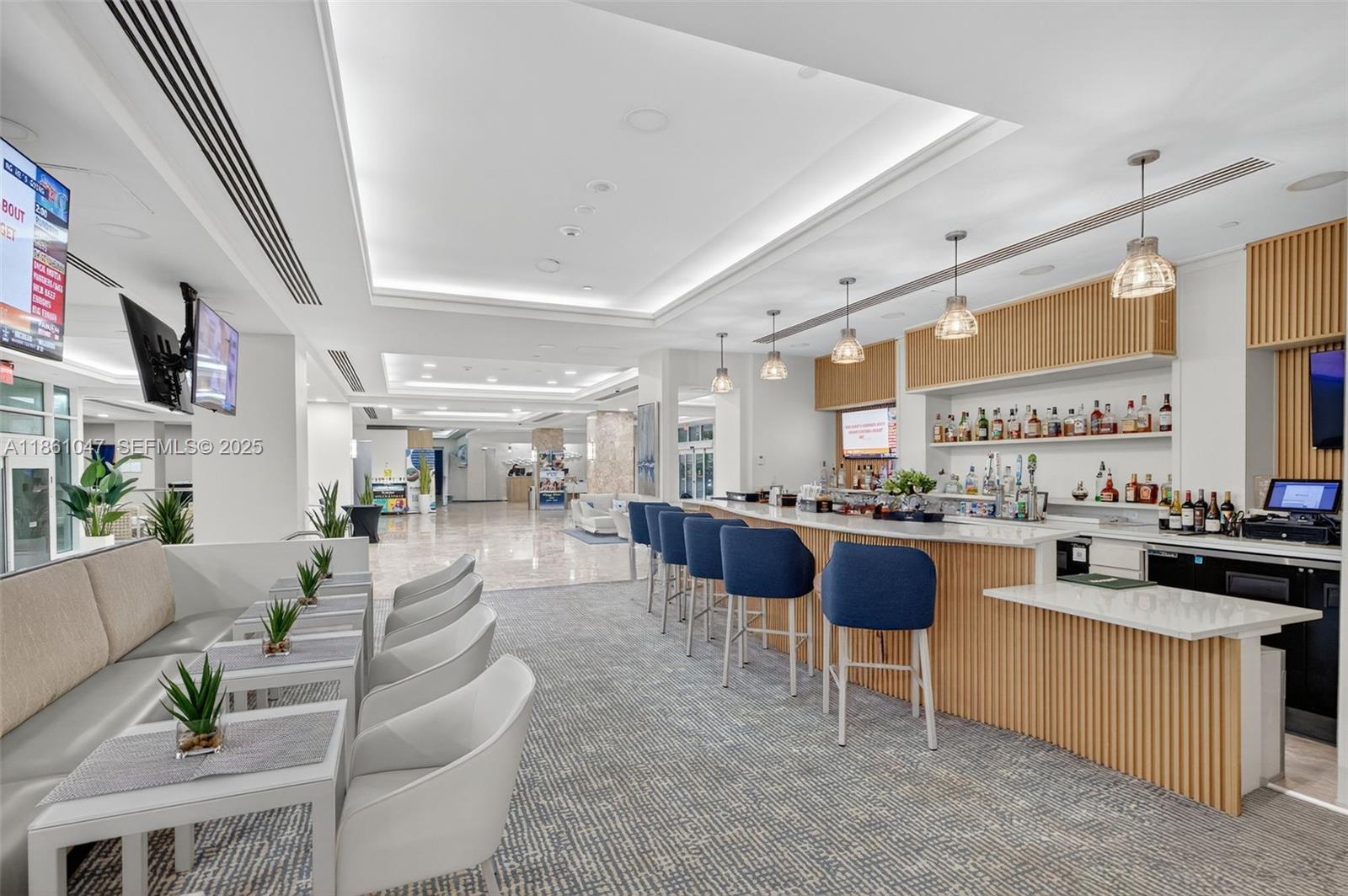 2670 E Sunrise Blvd 1005