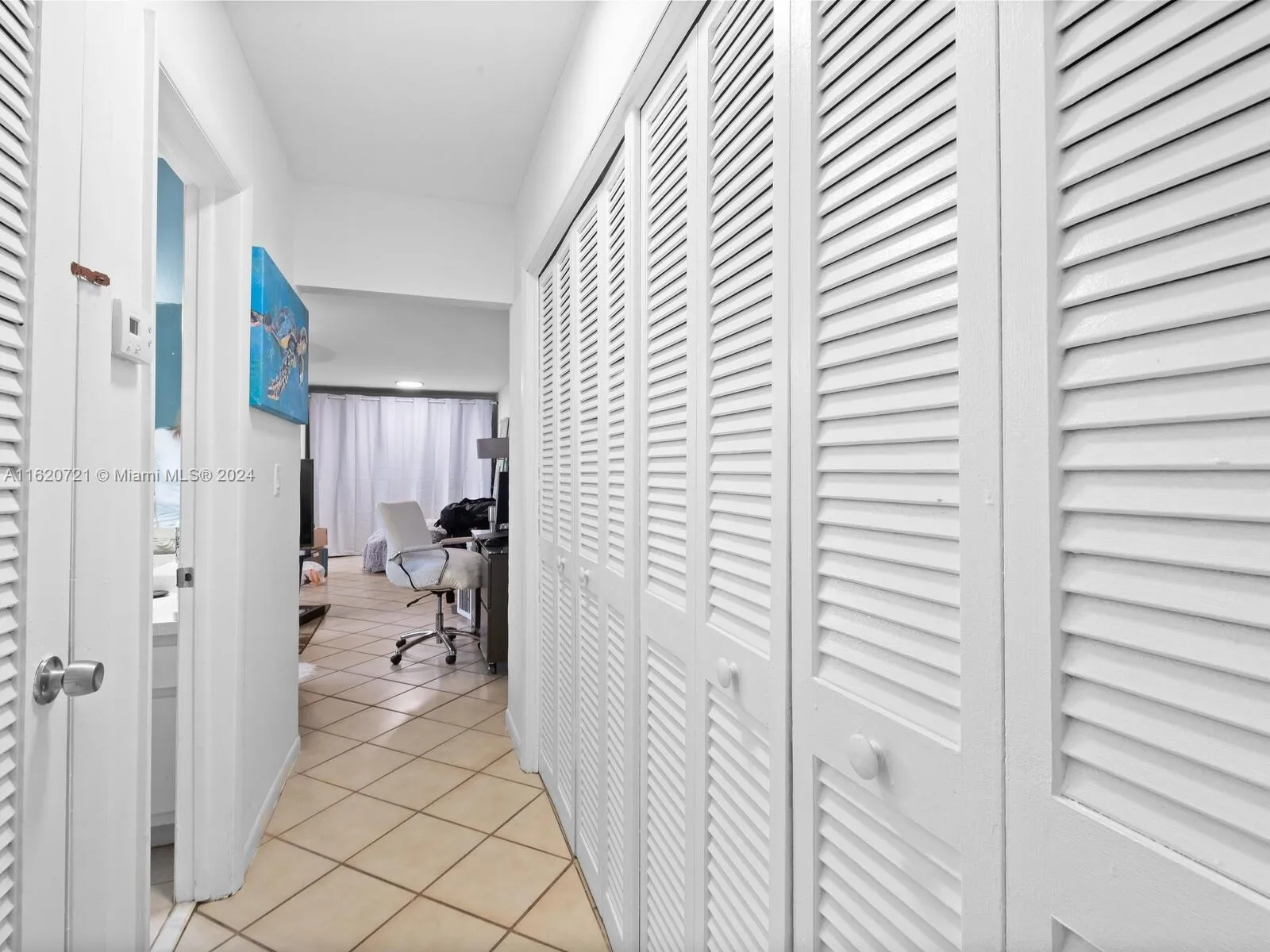 North Miami, Florida 33161, United States, 4 Bedrooms Bedrooms, ,5 BathroomsBathrooms,Residential,Pending,52823