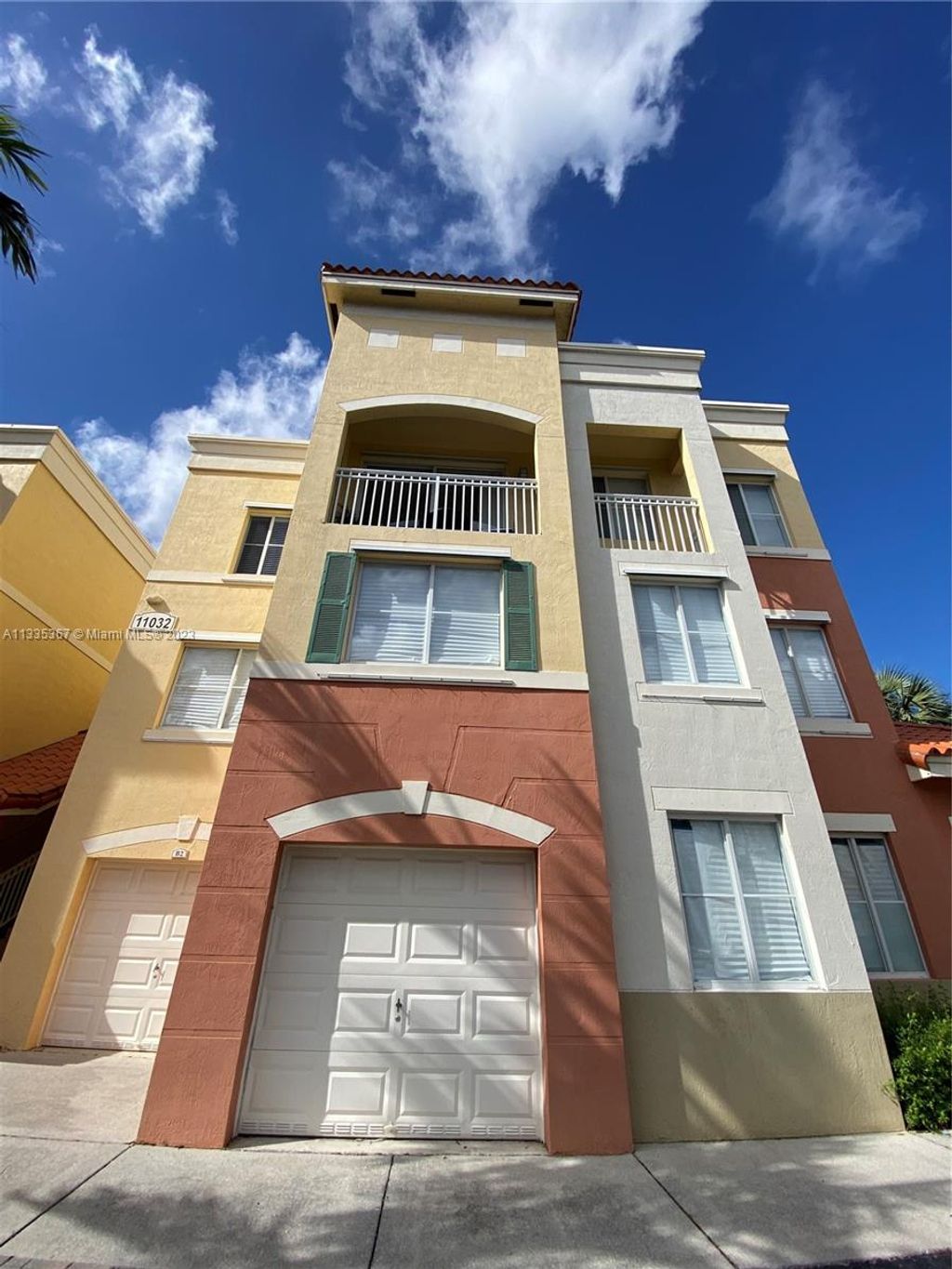 Photo of 11032 Legacy Dr #305, Palm Beach Gardens, FL 33410 (MLS # A11335367)