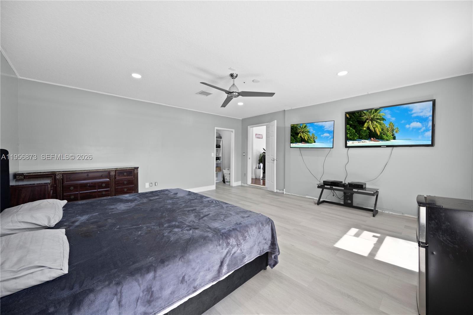 The Acreage - Residential